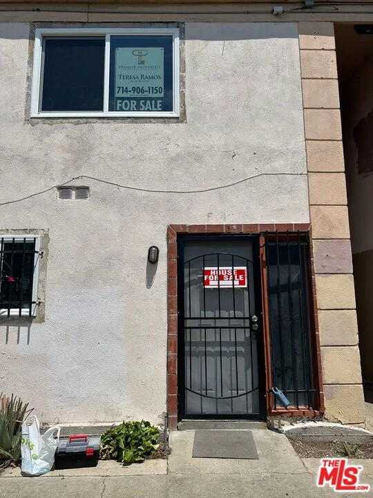 1001 E Grant Street F4, Santa Ana, CA 92701