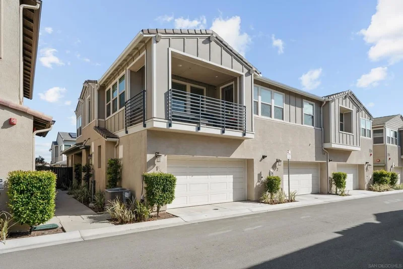 1164 Calle Oroblanco 1, Chula Vista, CA 91913