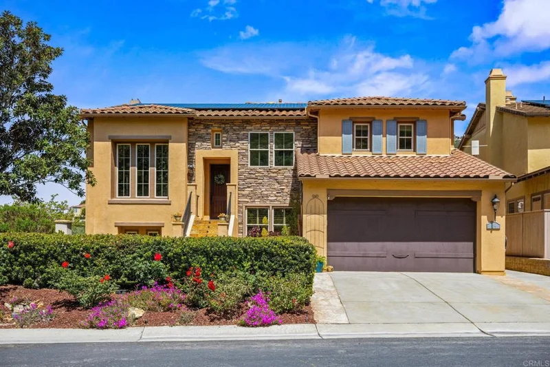 854 Genoa Way, San Marcos, CA 92078