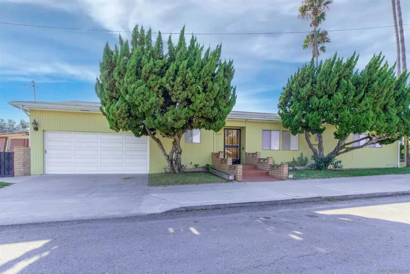 4620 Pendleton St., San Diego, CA 92109