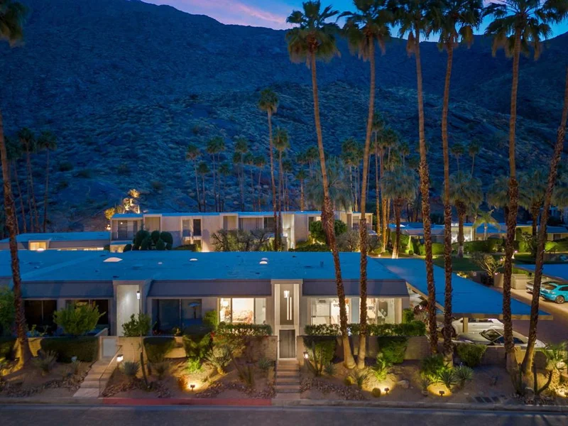 555 W Baristo Road C28, Palm Springs, CA 92262