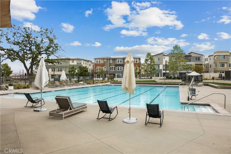26973 Prospector Road 203, Valencia, CA 91381