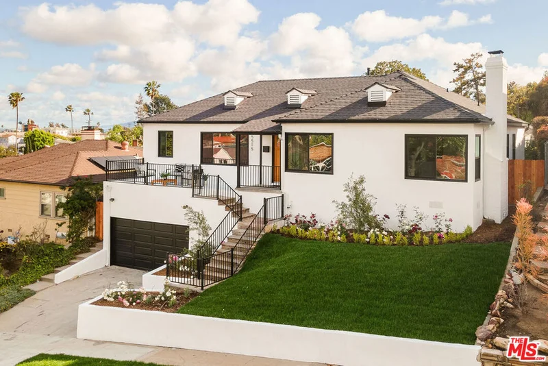 5515 Harcross Drive, Los Angeles, CA 90043