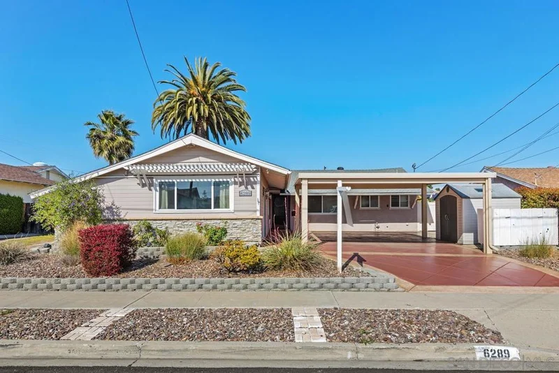 6289 Lake Arago Ave, San Diego, CA 92119
