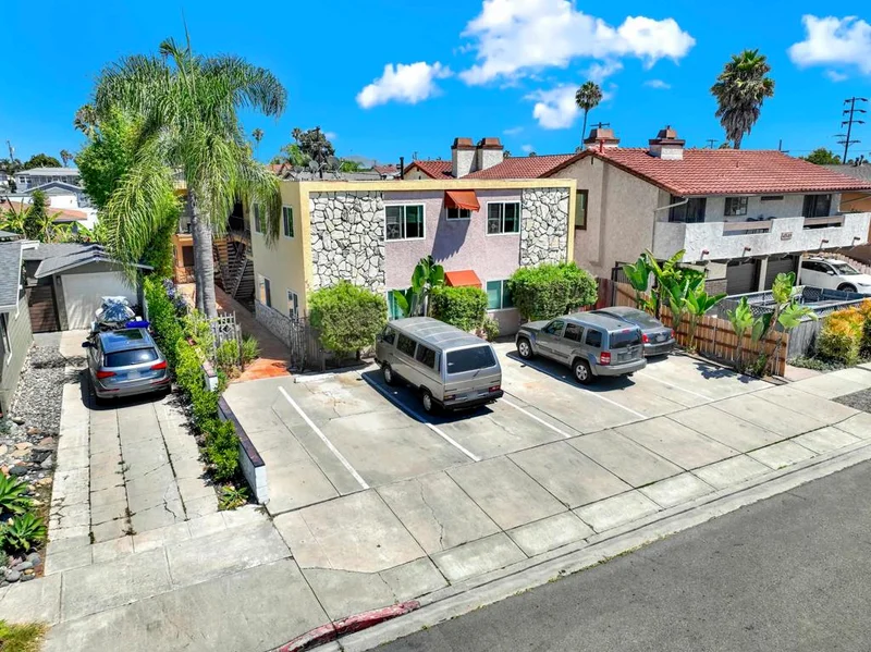 4557 33rd St 3, San Diego, CA 92116