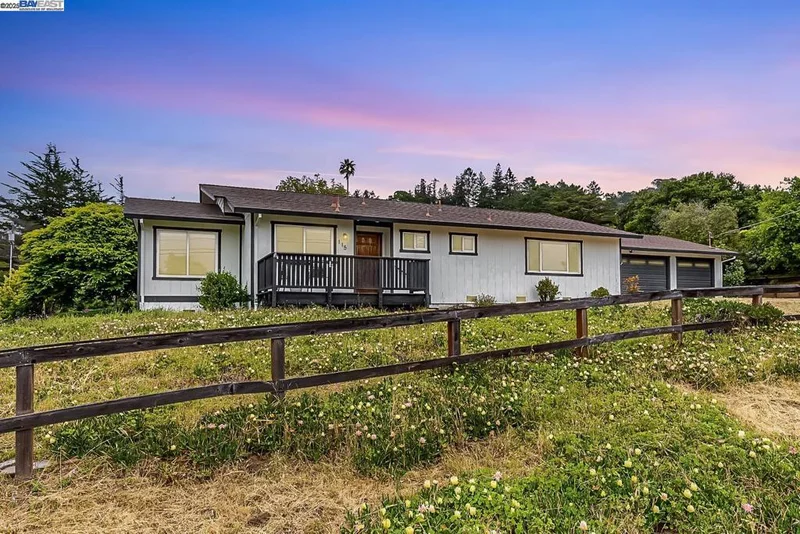 115 Ranchitos Del Sol, Aptos, CA 95003