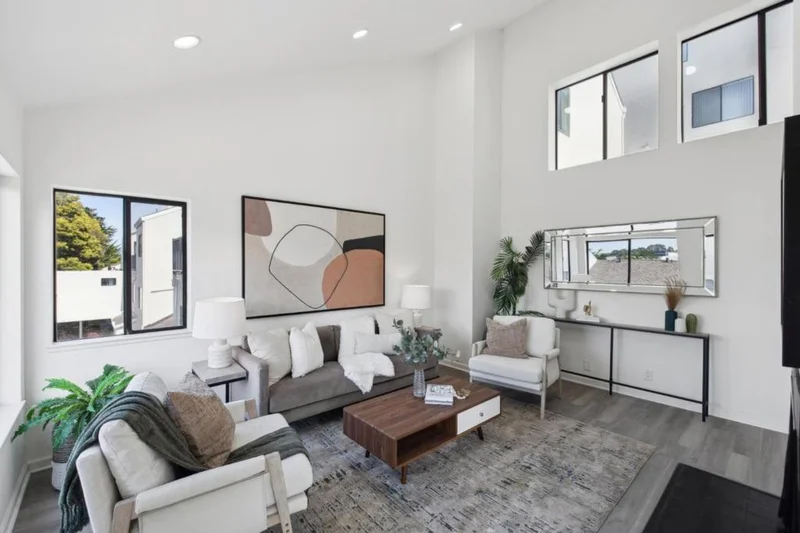 1 Appian Way 703-2, South San Francisco, CA 94080
