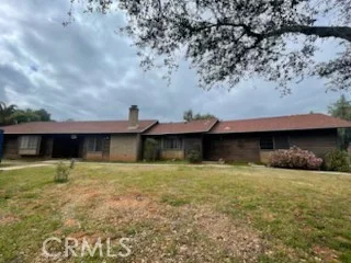 1239 Arnold Way, Alpine, CA 91901