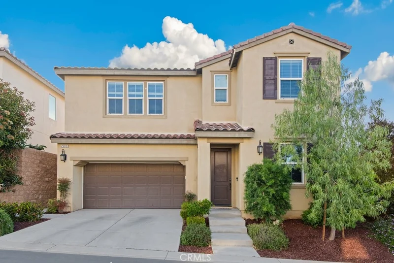 2702 Via Razmin, Corona, CA 92881