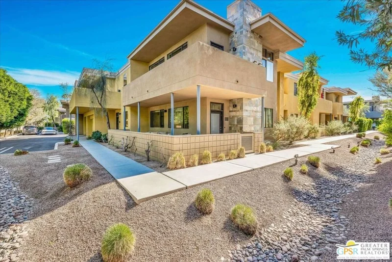 1020 E Palm Canyon Drive 103, Palm Springs, CA 92264