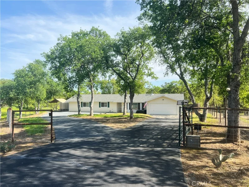 29897 Wickiup Court, Coarsegold, CA 93614