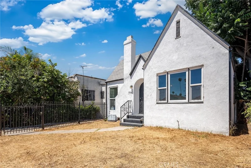 1235 E 87th Street, Los Angeles, CA 90002