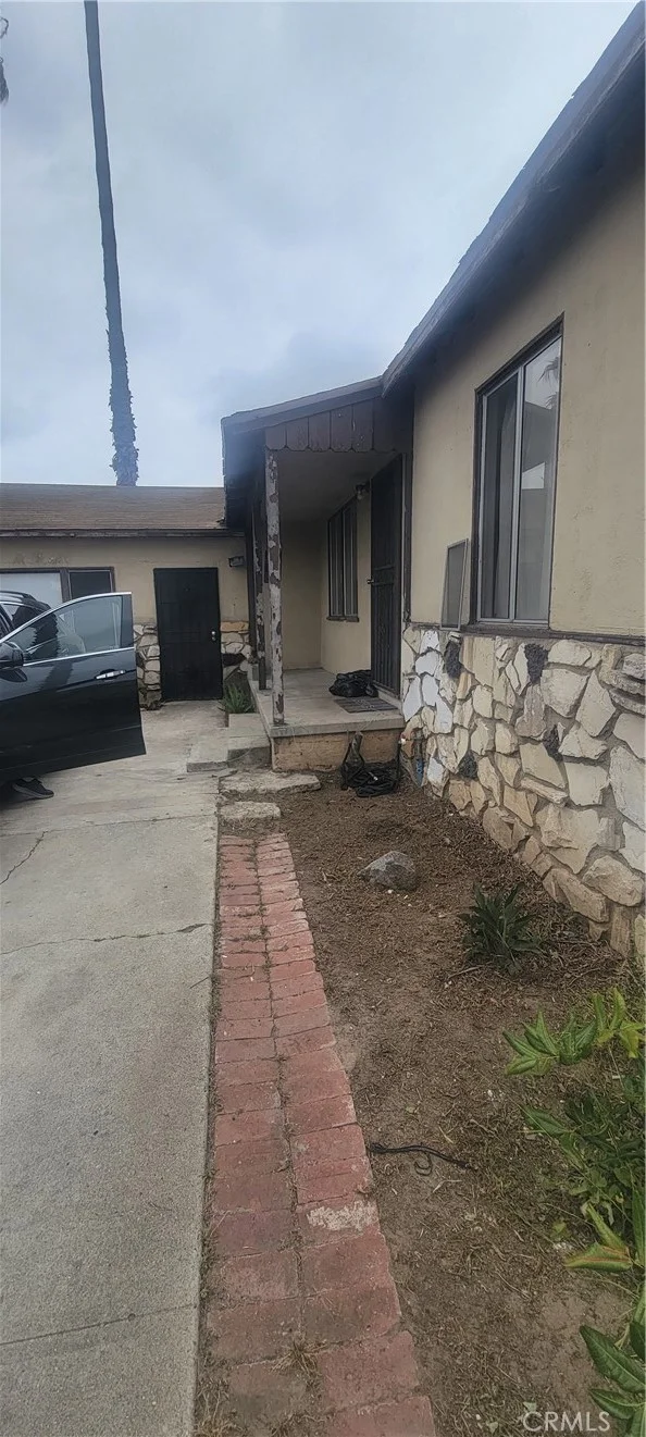 511 N Albertson Avenue, Compton, CA 90220