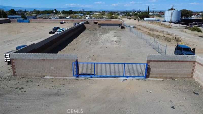42349 5th Street E, Lancaster, CA 93535
