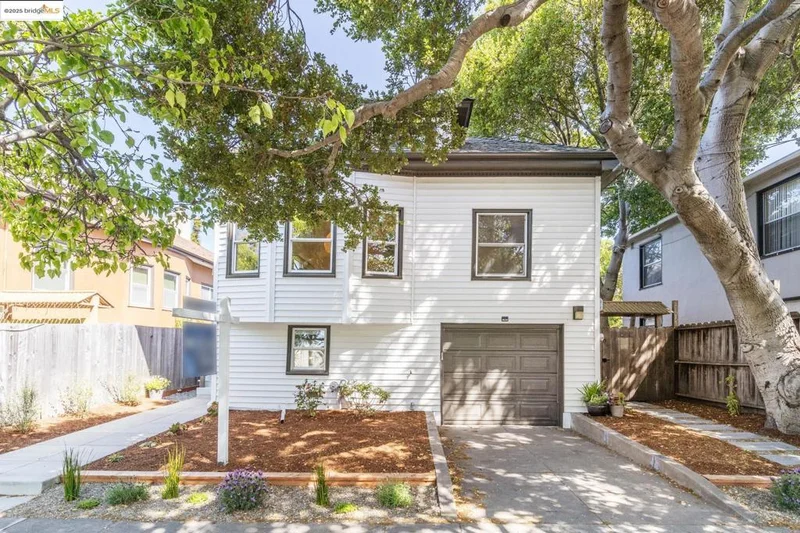 1011 Bancroft Way, Berkeley, CA 94710