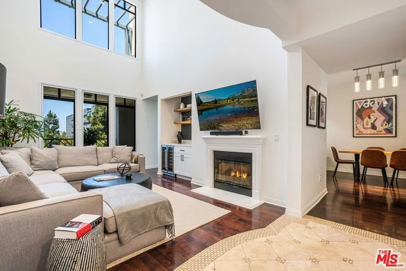5625 Crescent Park W 322, Playa Vista, CA 90094