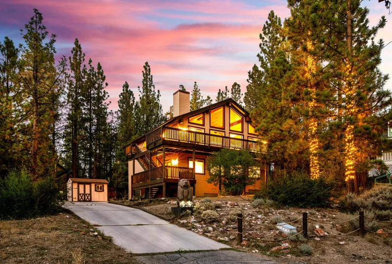 42452 Holiday Lane, Big Bear, CA 92315