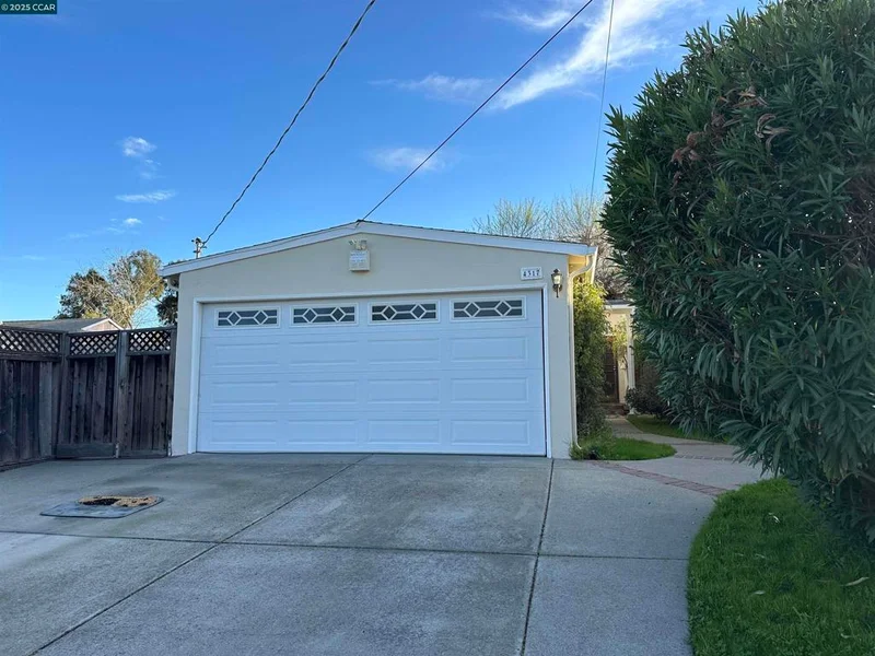 4317 Veronica Ave, Castro Valley, CA 94546