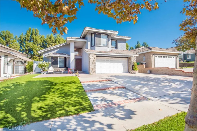 3251 Mountainside Drive