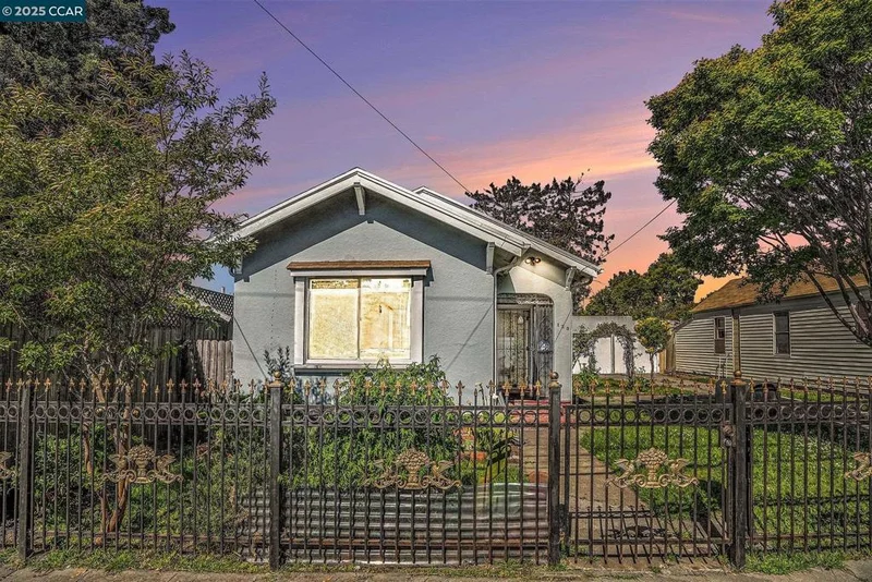 125 17th St, Richmond, CA 94801
