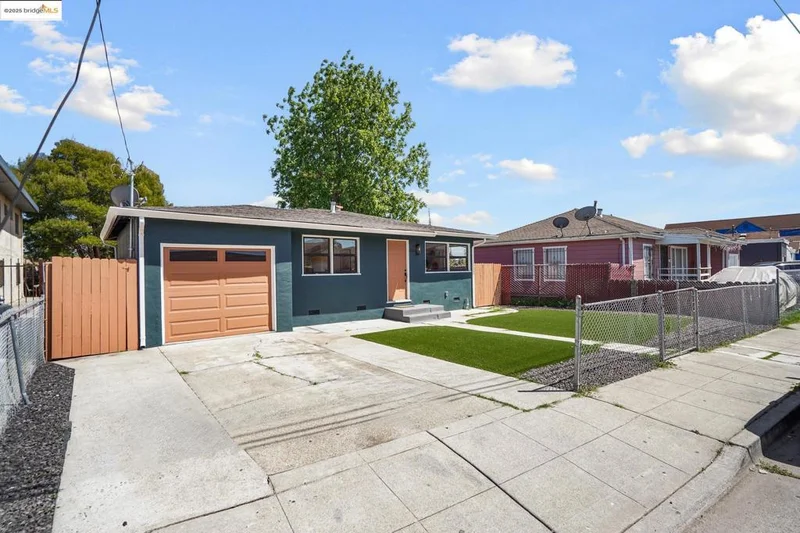 430 Douglas, Oakland, CA 94603