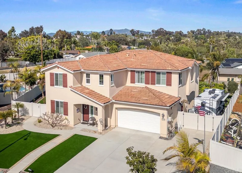 1175 Tesoro Place, Vista, CA 92081