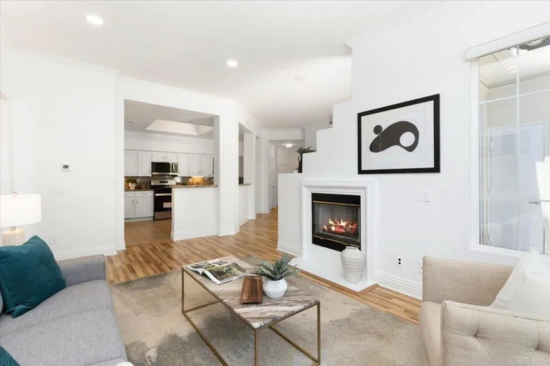 12370 Carmel Country Road 305, San Diego, CA 92130