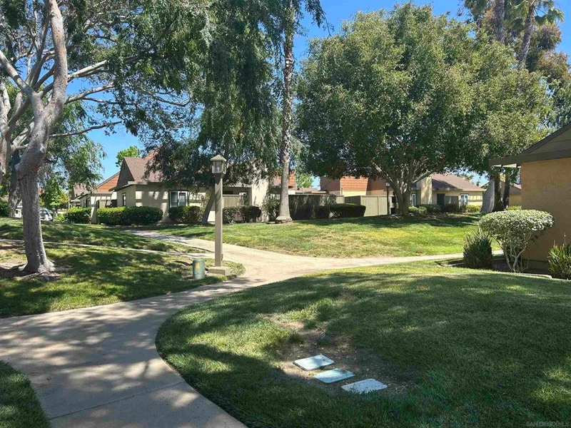 8883 Hillery Dr, San Diego, CA 92126