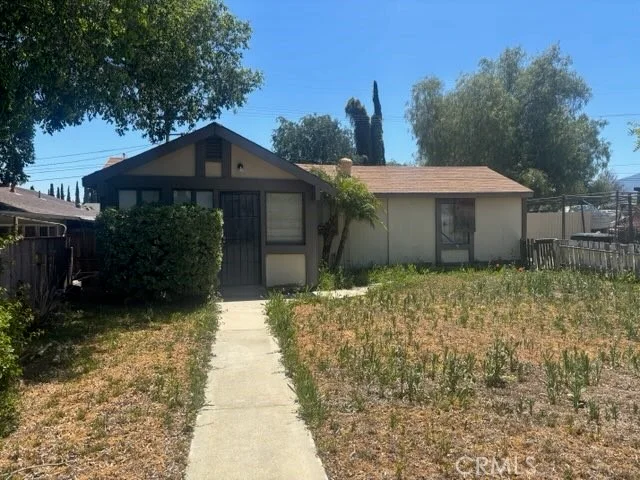 1006 Beverly Road, Corona, CA 92879