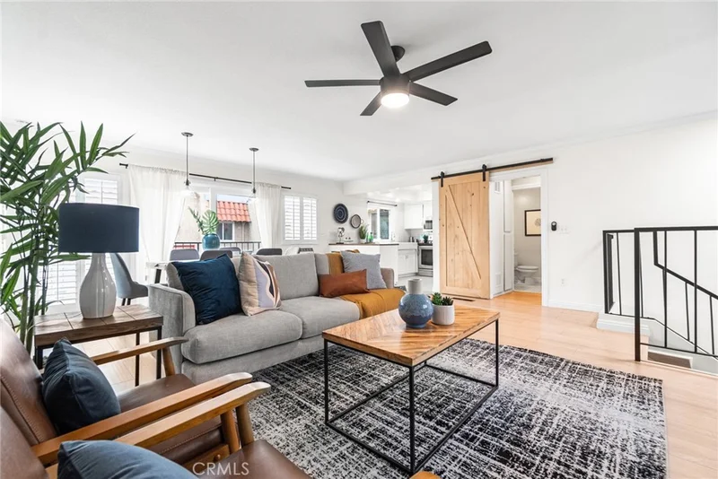 2265 Ohio Avenue, Signal Hill, CA 90755