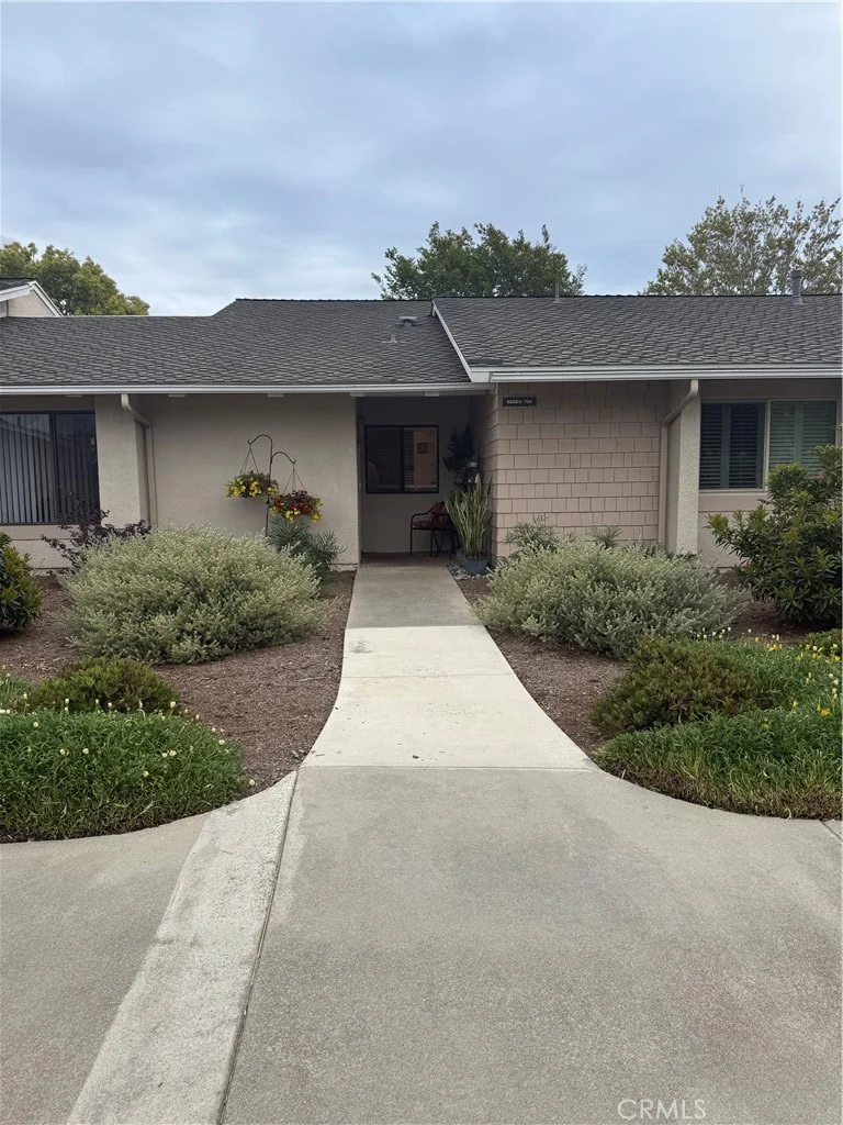 8566 Fallbrook Circle C704B, Huntington Beach, CA 92646