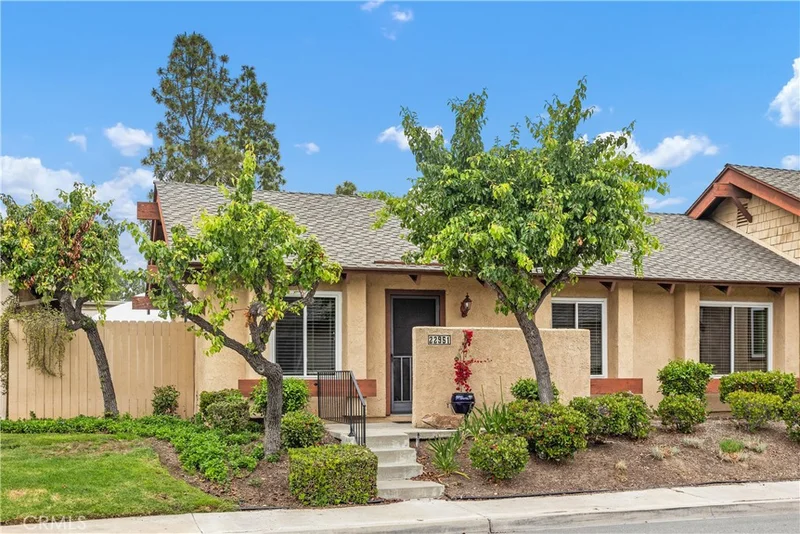 22951 Caminito Viento, Laguna Hills, CA 92653