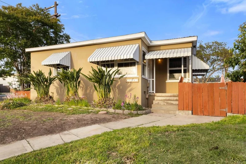 4561 Parks Avenue, La Mesa, CA 91942