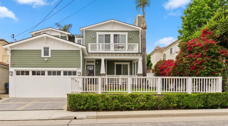 905 Blossom Lane, Redondo Beach, CA 90278