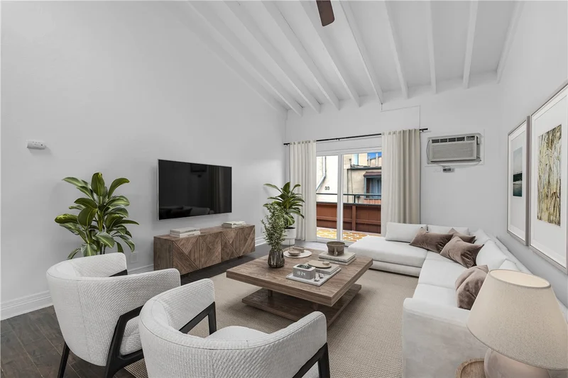 1001 W Stevens Avenue W 202, Santa Ana, CA 92707