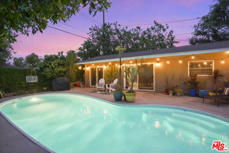 1135 N Frederic Street, Burbank, CA 91505