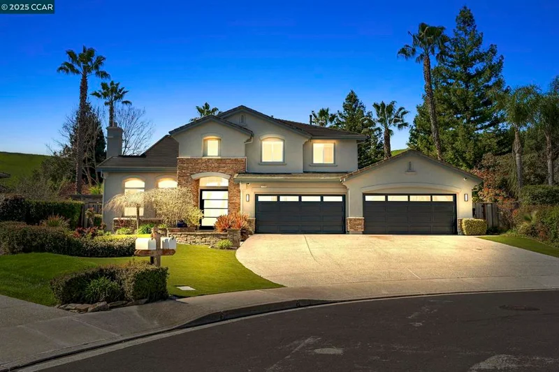 1150 Vista Monte Dr, San Ramon, CA 94582