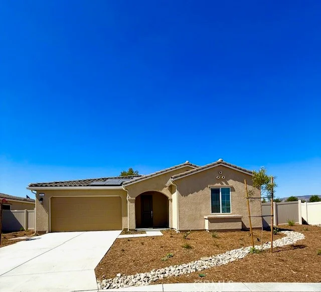 2961 Desiree, San Jacinto, CA 92582