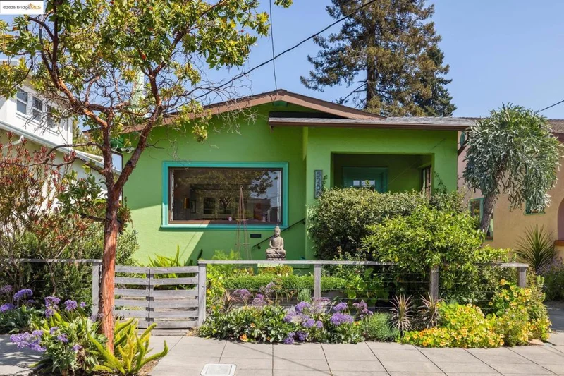 5236 James Ave, Oakland, CA 94618