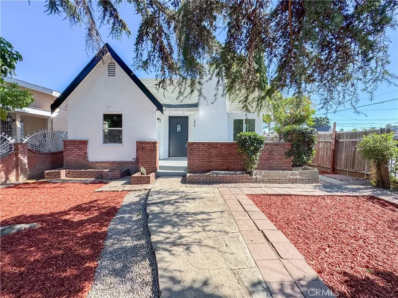 556 W 108th Street, Los Angeles, CA 90044