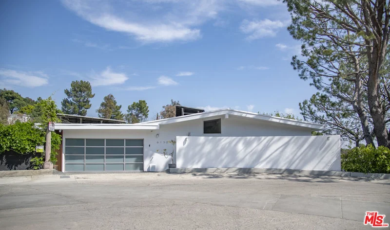 6150 Mulholland Highway, Los Angeles, CA 90068