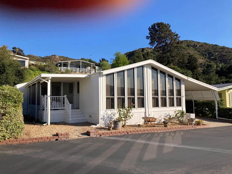 4650 Dulin Road 153, Fallbrook, CA 92028