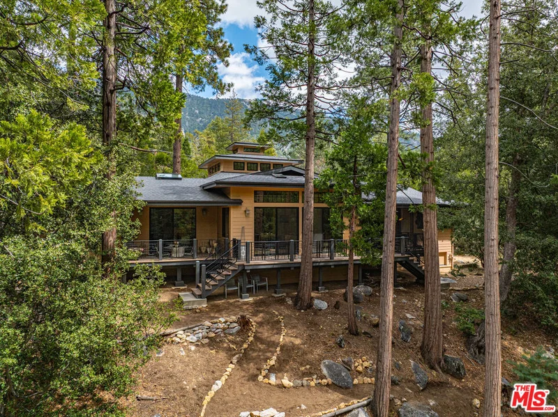 25445 Fern Valley Road, Idyllwild, CA 92549