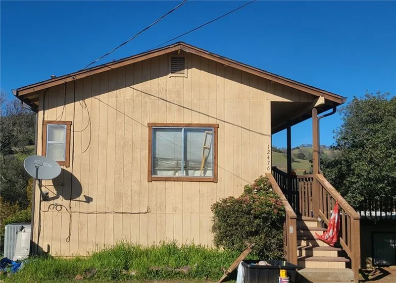 12476 Manzanita Court, Clearlake Oaks, CA 95423