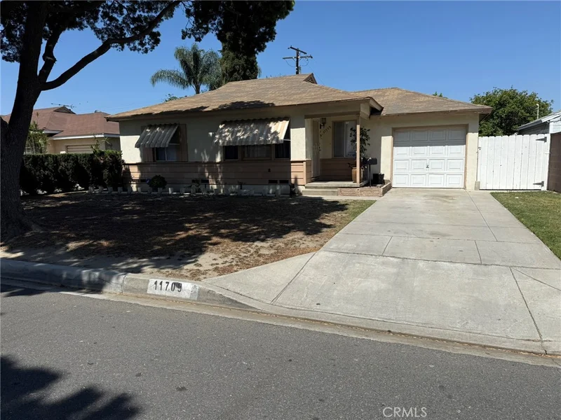 11709 Samoline Avenue, Downey, CA 90241
