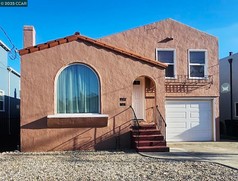 1907 109th Ave, Oakland, CA 94603