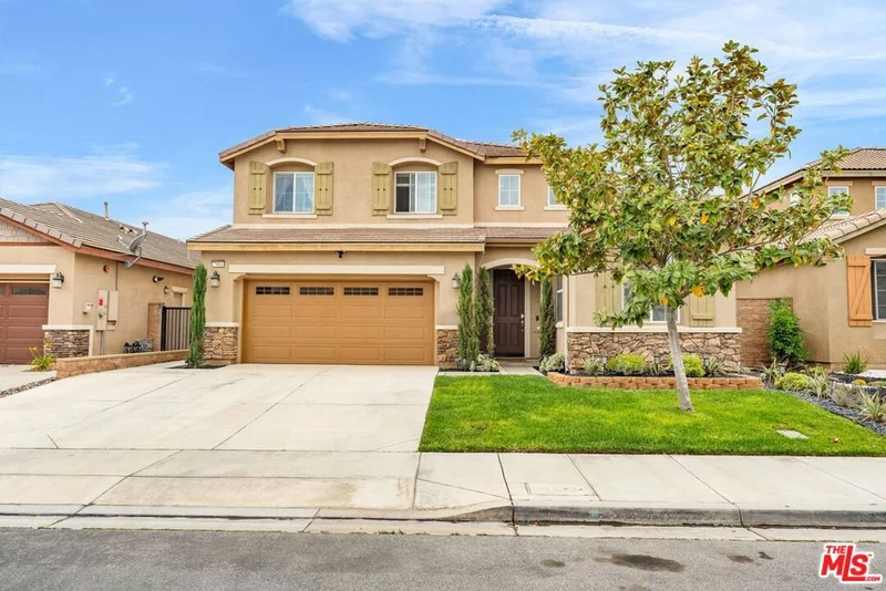 7904 Lemon Pepper Avenue, Fontana, CA 92336