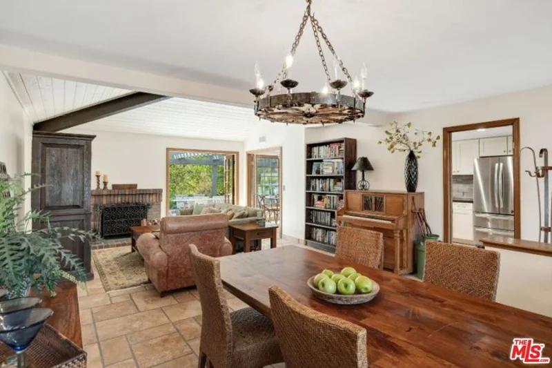 19 Nantucket Place, Manhattan Beach, CA 90266
