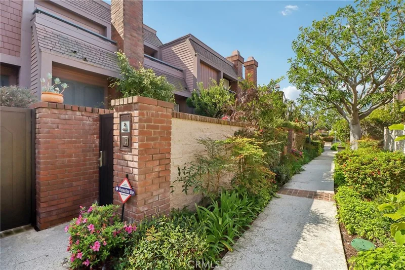 4515 Alla Road 2, Marina Del Rey, CA 90292