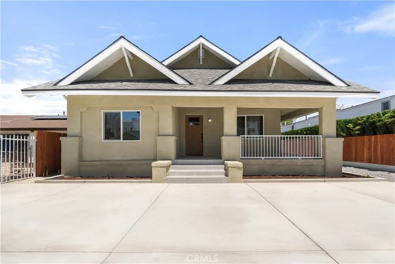 1251 Leighton Avenue 1251, Los Angeles, CA 90037